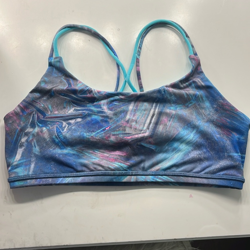 sports bra